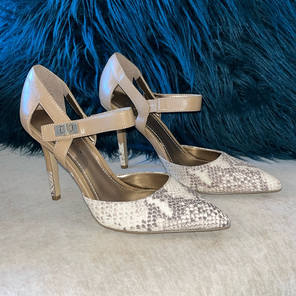 BCBG generation heels 7.5